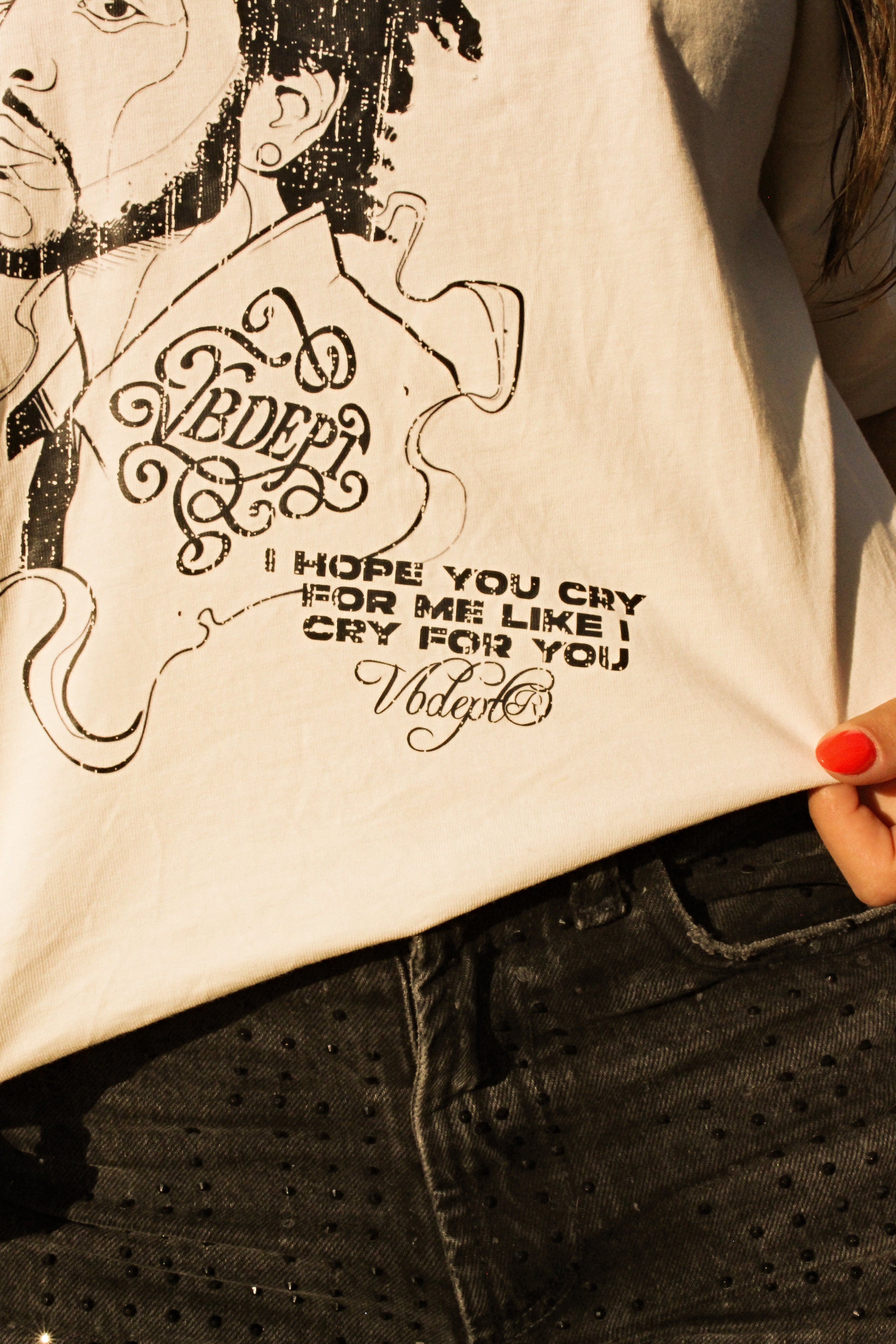TW TEE