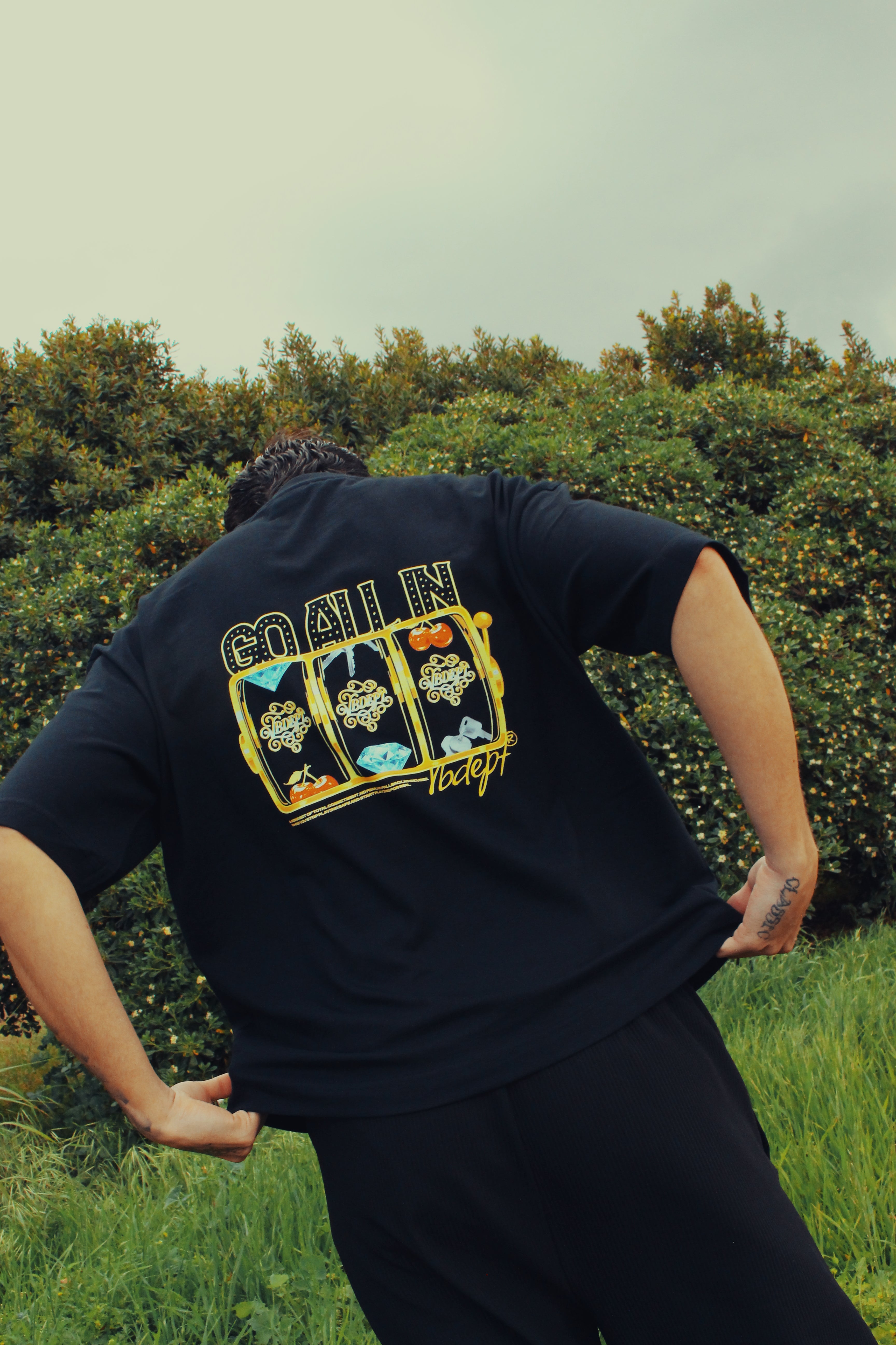 ALL IN TEE