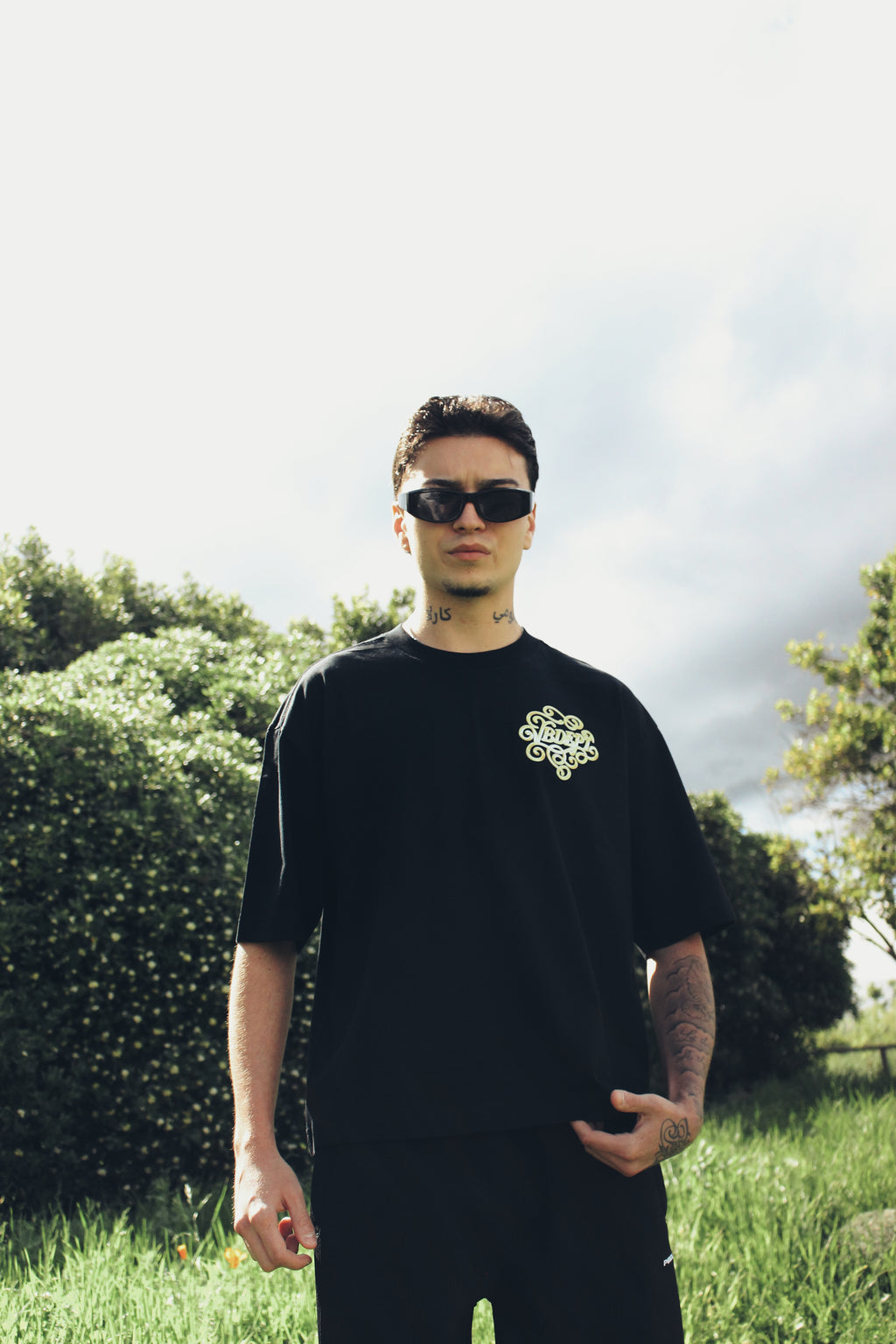 ALL IN TEE