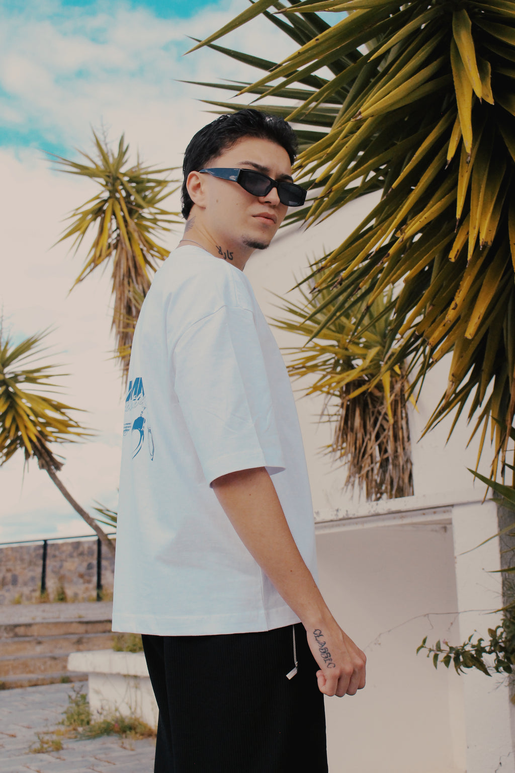 HEARTBREAKER TEE